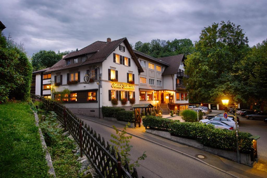 Hotel Talmuhle Sasbachwalden Room photo